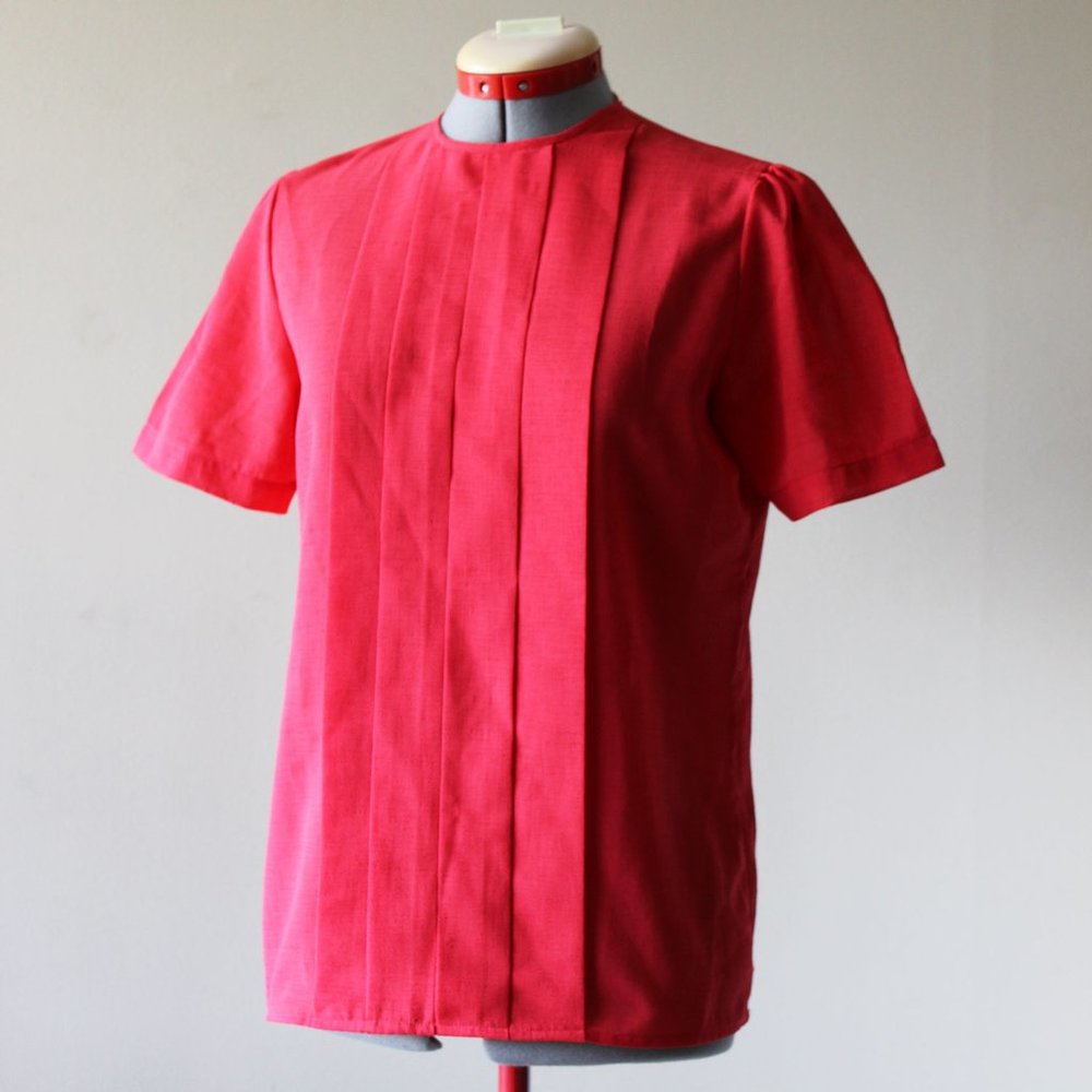 Vintage Crepe Pleated Top